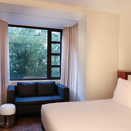 Balmes Apartment Barcelona