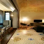 Balmes * برشلونة