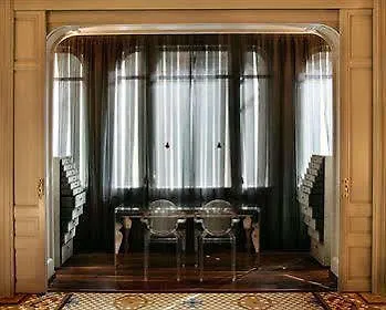 Balmes Apartment *