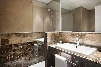 Balmes Apartment *